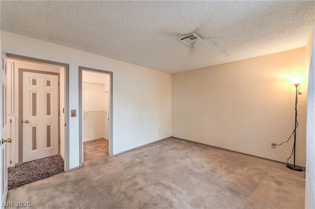 2041 Willowbury, Las Vegas, NV 89108