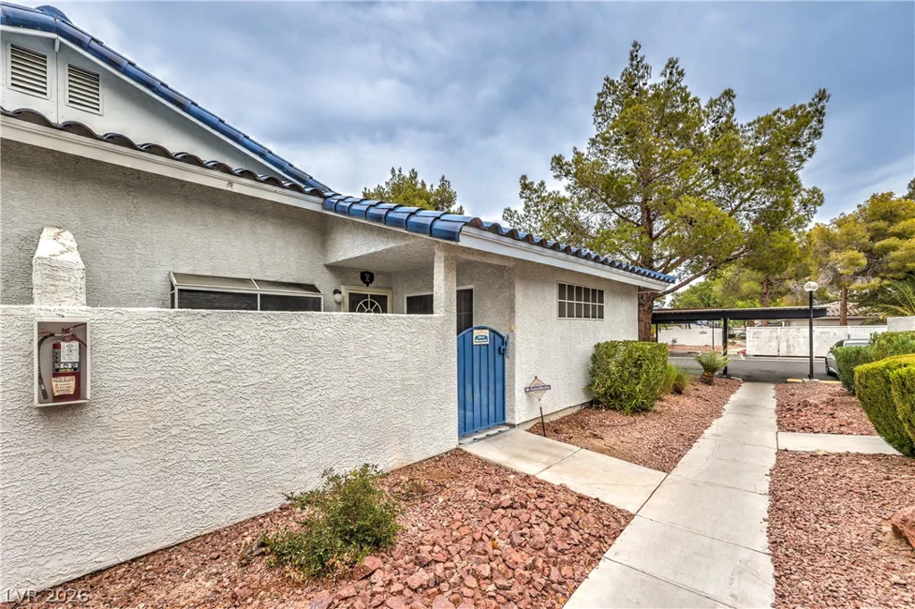 2041 Willowbury, Las Vegas, NV 89108
