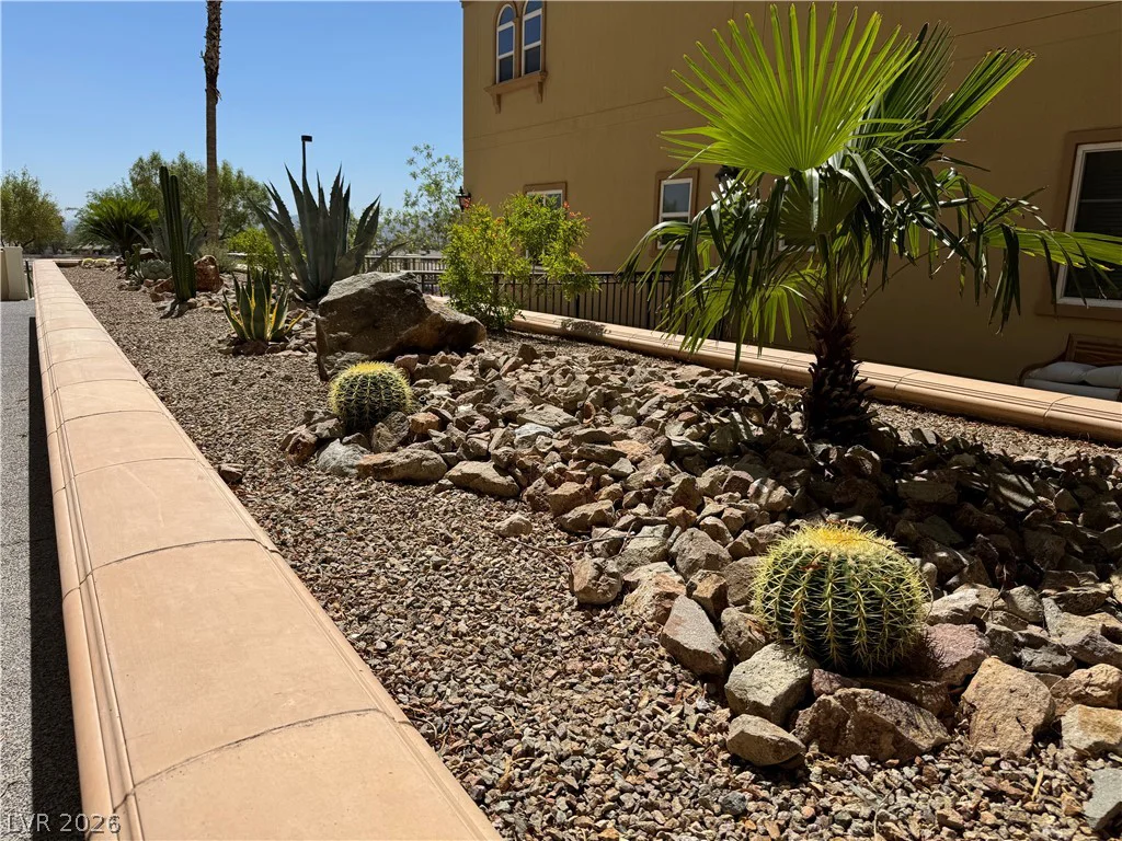 2455 Serene, Las Vegas, NV 89123