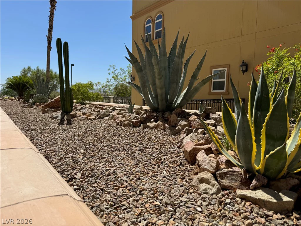2455 Serene, Las Vegas, NV 89123