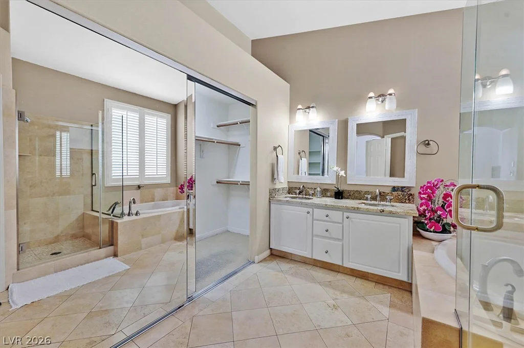 9720 Ravine, Las Vegas, NV 89117