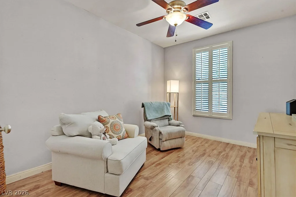 9720 Ravine, Las Vegas, NV 89117