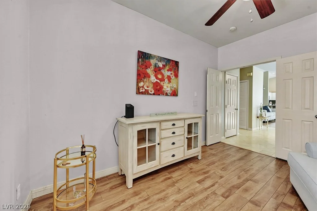 9720 Ravine, Las Vegas, NV 89117