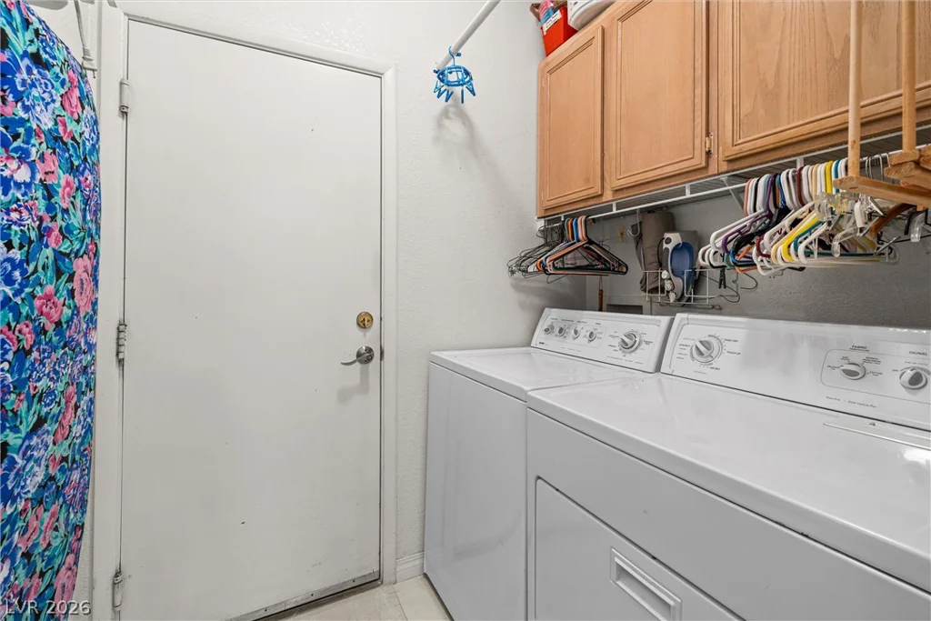 8901 Canyon Magic, Las Vegas, NV 89129