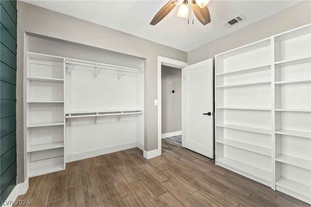 1849 Shagbark, Las Vegas, NV 89156