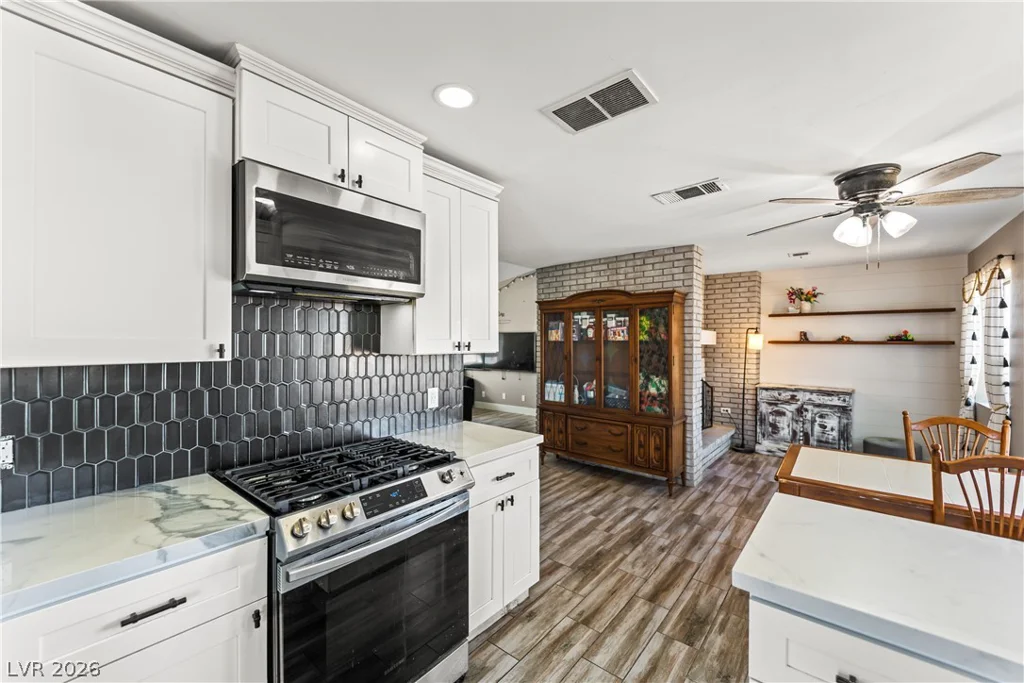 1849 Shagbark, Las Vegas, NV 89156