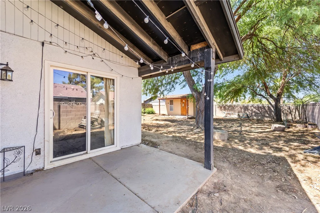 1849 Shagbark, Las Vegas, NV 89156