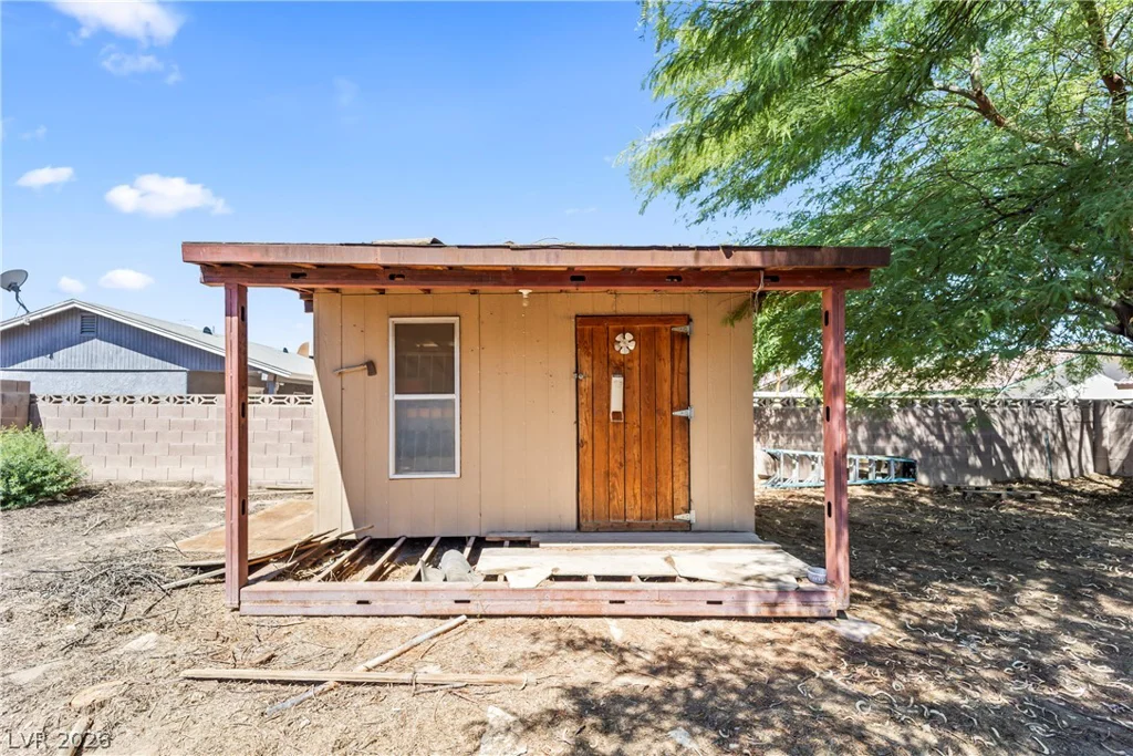 1849 Shagbark, Las Vegas, NV 89156