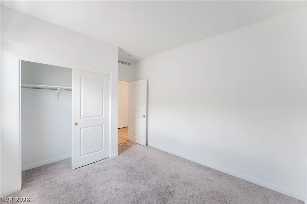 6806 Feather Hill, North Las Vegas, NV 89086