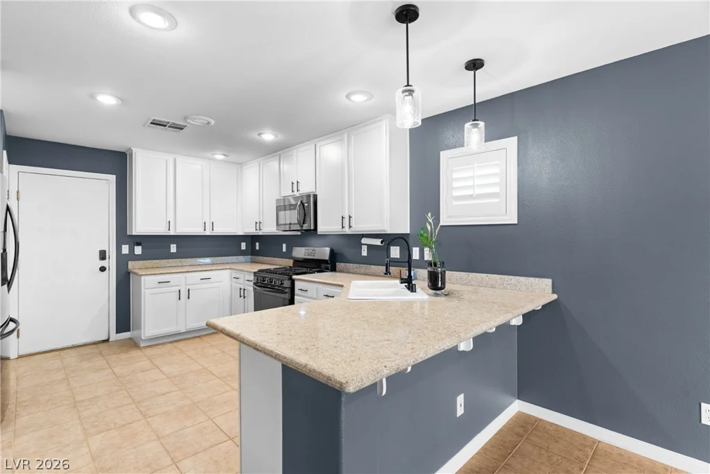 5590 Nimes, Las Vegas, NV 89141