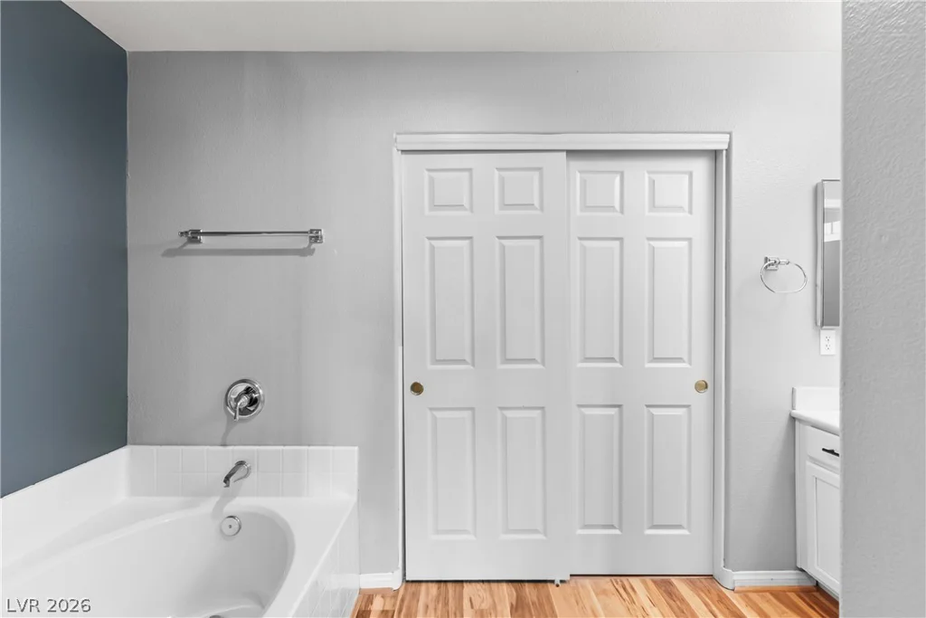 5590 Nimes, Las Vegas, NV 89141