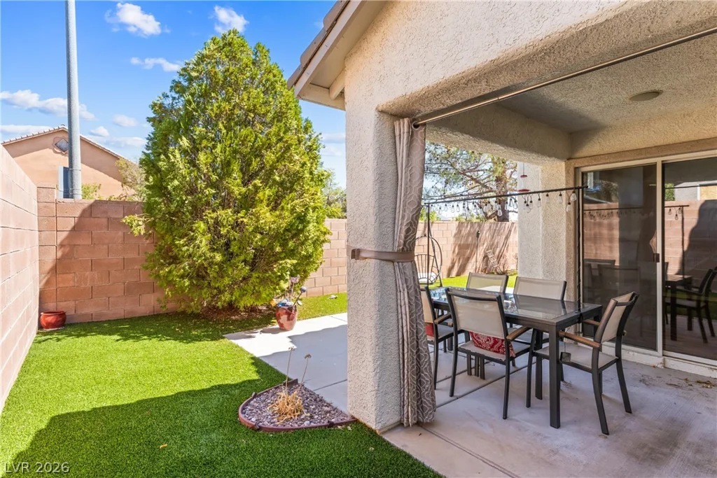 5590 Nimes, Las Vegas, NV 89141