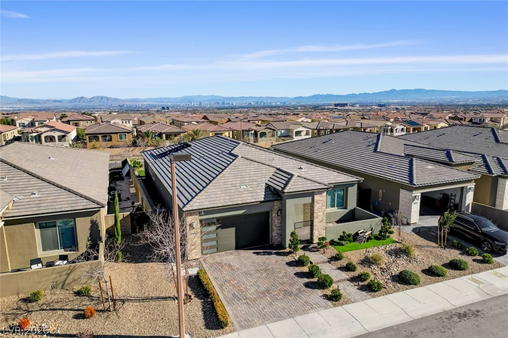 128 Springbough, Las Vegas, NV 89138
