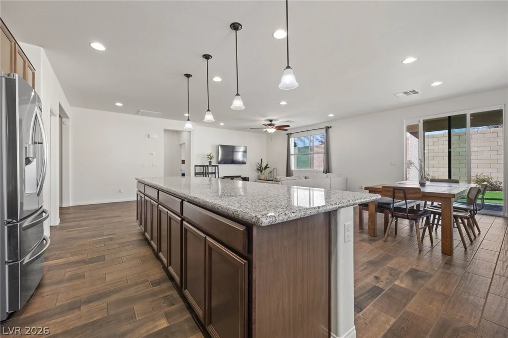 6721 Sycamore Pines, Las Vegas, NV 89149