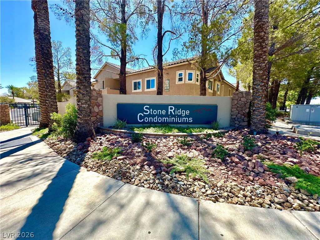 2100 Jade Creek, Las Vegas, NV 89117
