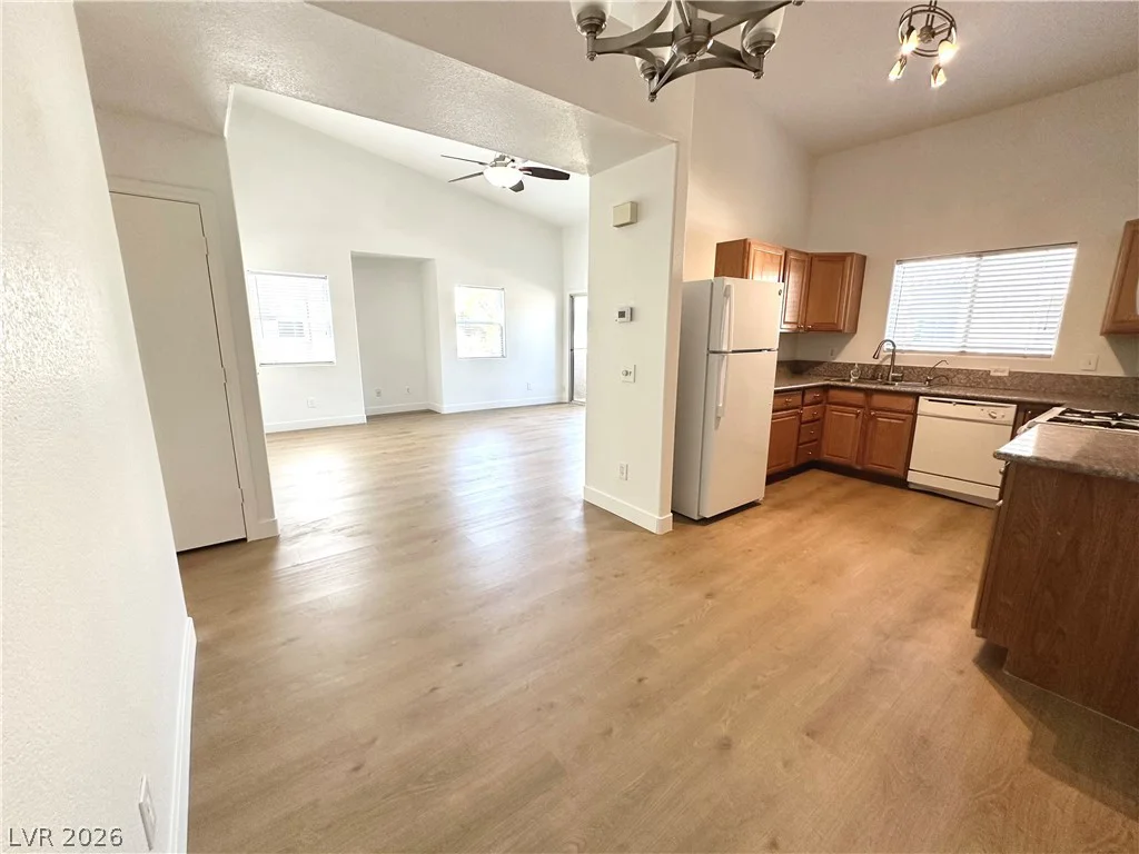 2100 Jade Creek, Las Vegas, NV 89117