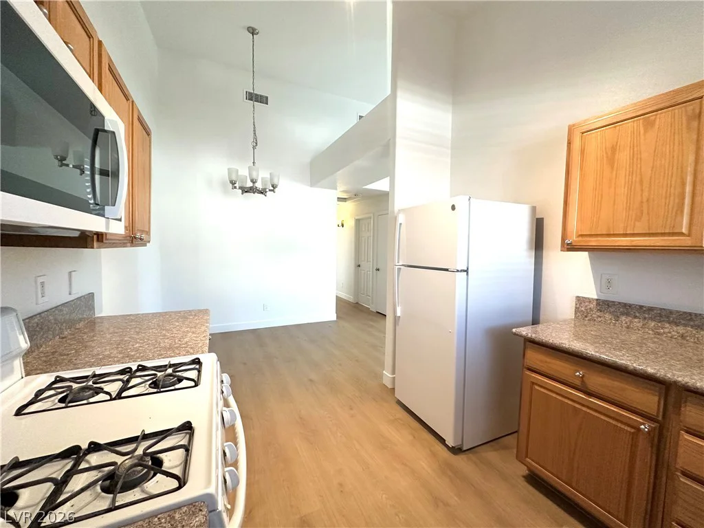 2100 Jade Creek, Las Vegas, NV 89117