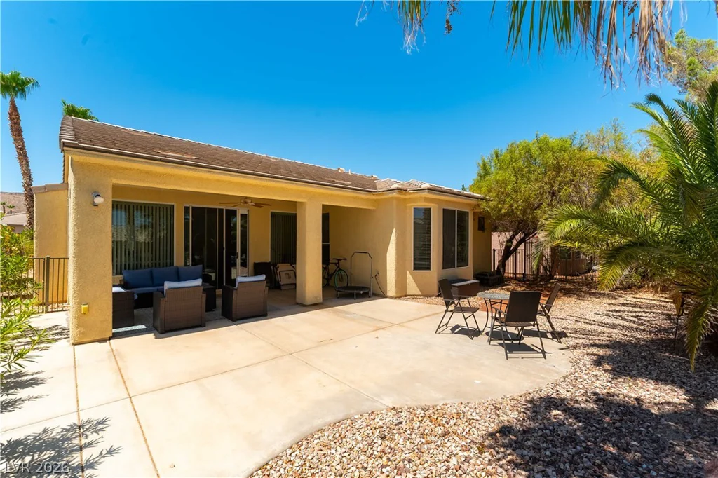 5068 Rivedro, Las Vegas, NV 89135