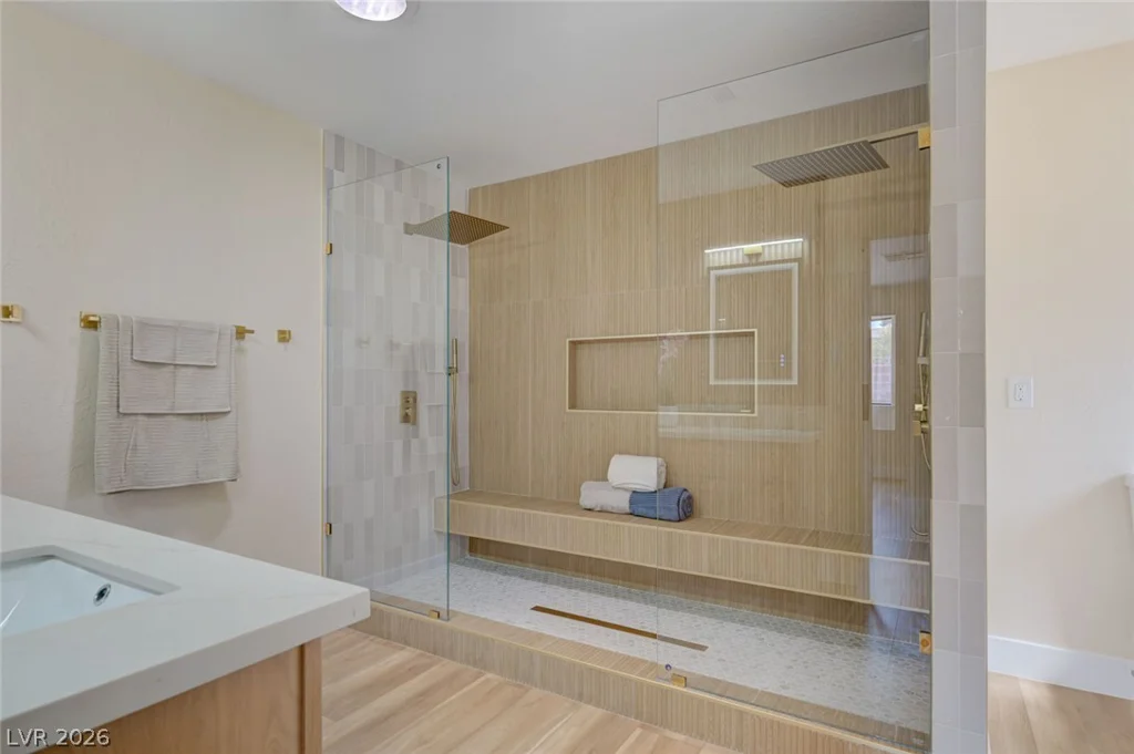 3195 Carmelita, Las Vegas, NV 89121
