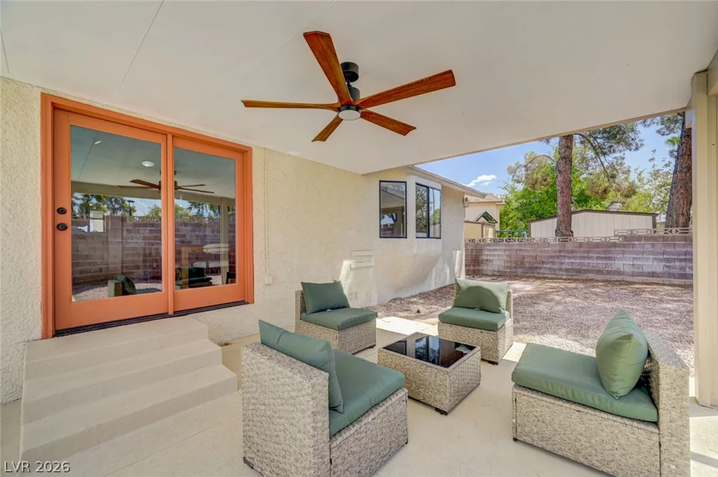 3195 Carmelita, Las Vegas, NV 89121
