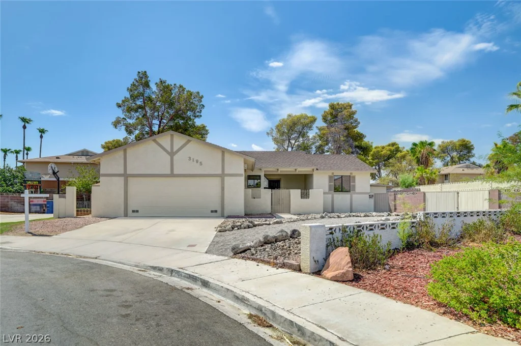 3195 Carmelita, Las Vegas, NV 89121