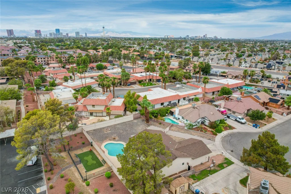 3195 Carmelita, Las Vegas, NV 89121