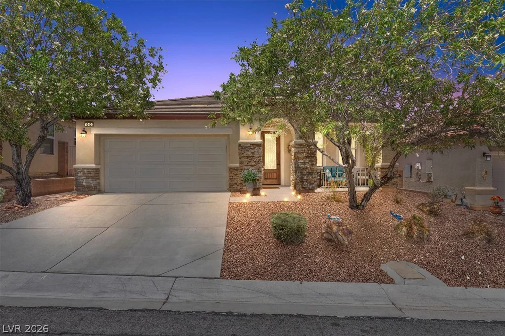 10420 Bays Mountain, Las Vegas, NV 89166
