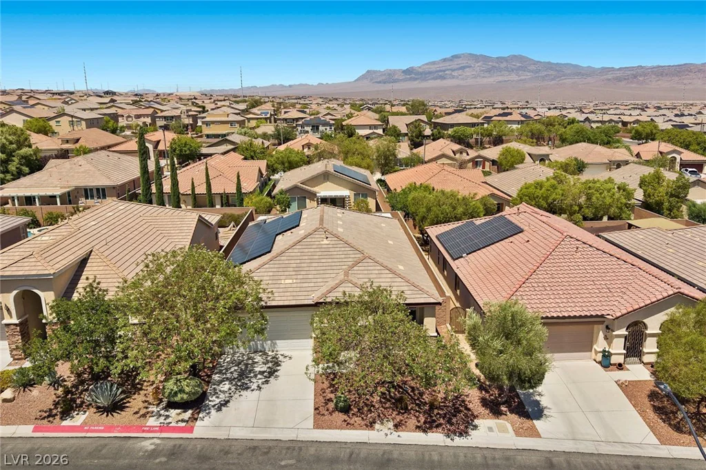 10420 Bays Mountain, Las Vegas, NV 89166
