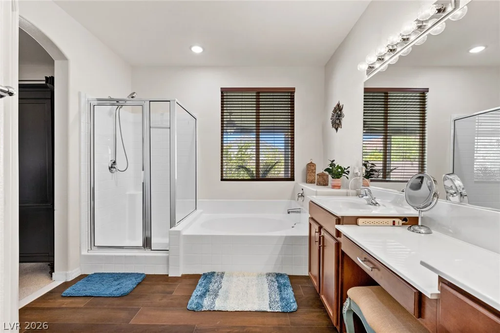 10420 Bays Mountain, Las Vegas, NV 89166