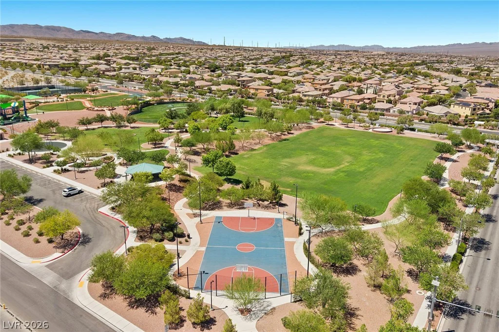 10420 Bays Mountain, Las Vegas, NV 89166