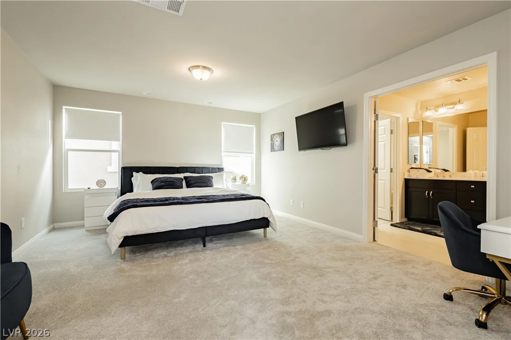 7056 Adler Falls, Las Vegas, NV 89118
