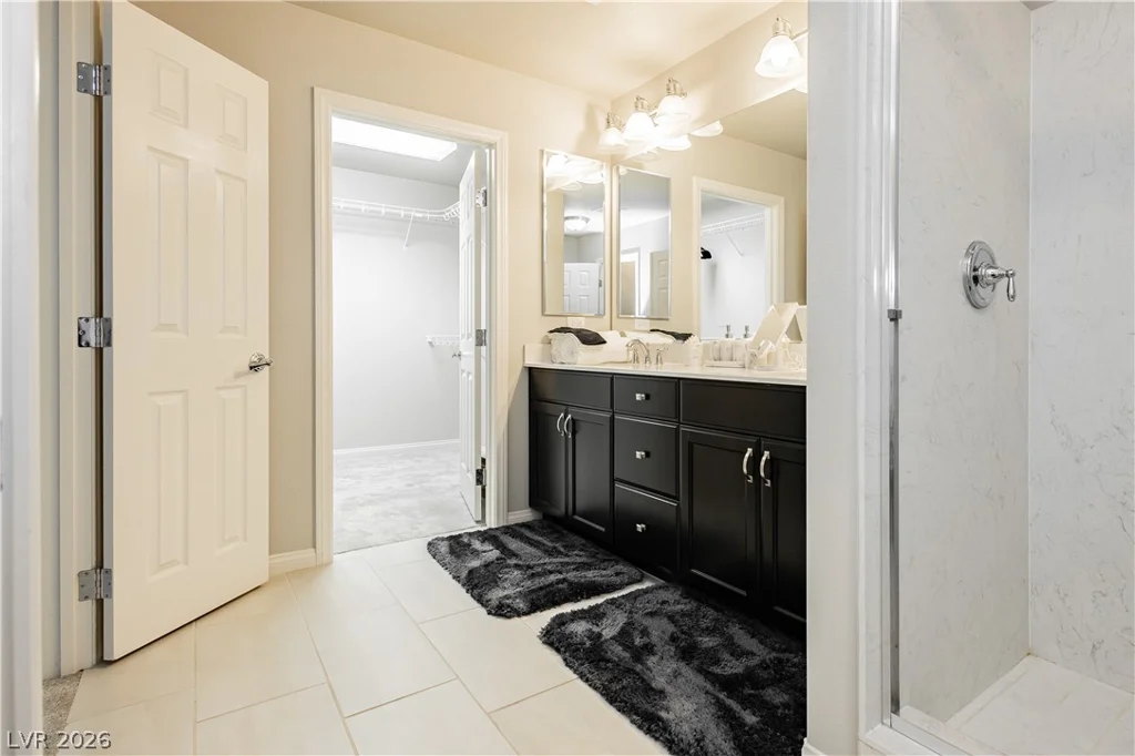 7056 Adler Falls, Las Vegas, NV 89118