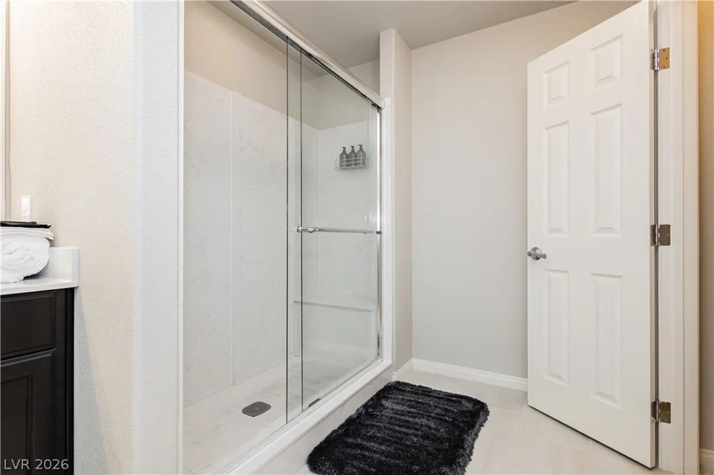 7056 Adler Falls, Las Vegas, NV 89118