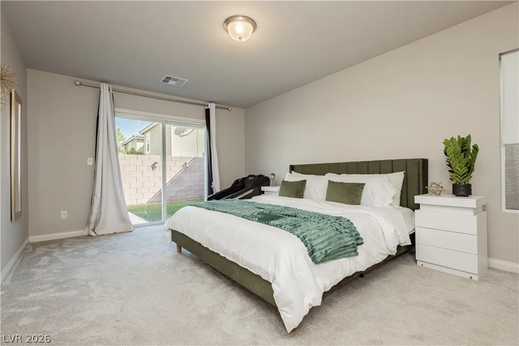 7056 Adler Falls, Las Vegas, NV 89118