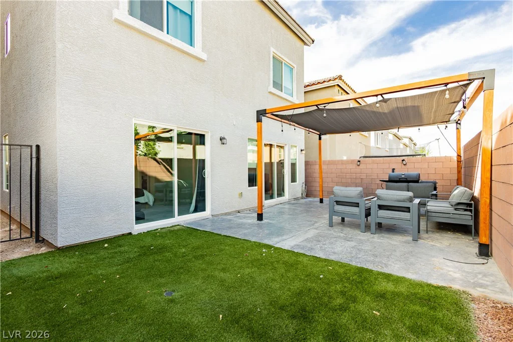 7056 Adler Falls, Las Vegas, NV 89118