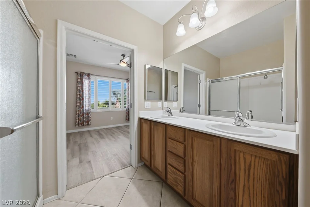 2524 Eclipsing Stars, Henderson, NV 89044