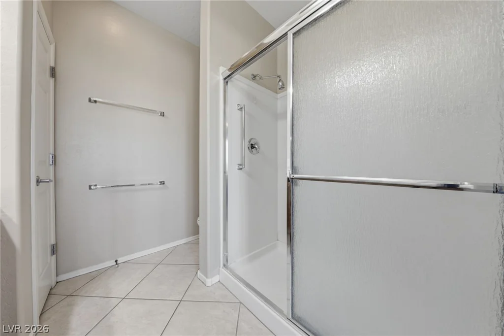 2524 Eclipsing Stars, Henderson, NV 89044