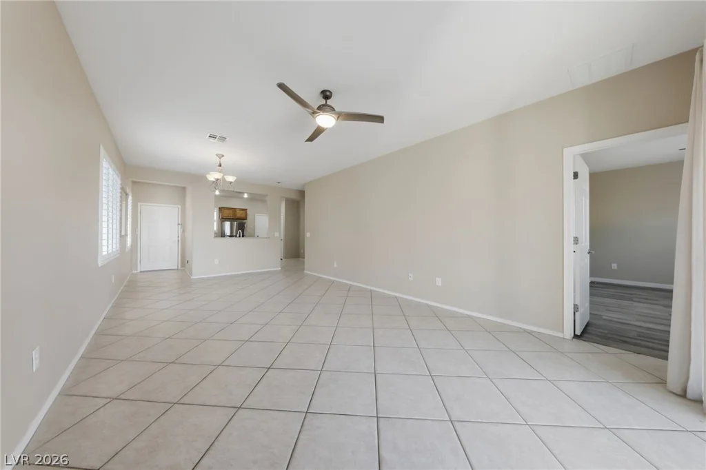 2524 Eclipsing Stars, Henderson, NV 89044