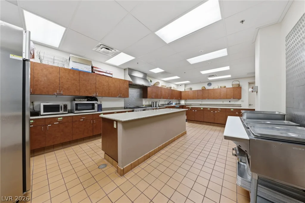 2524 Eclipsing Stars, Henderson, NV 89044