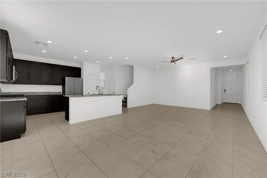 8968 Lucky Crest, Las Vegas, NV 89113