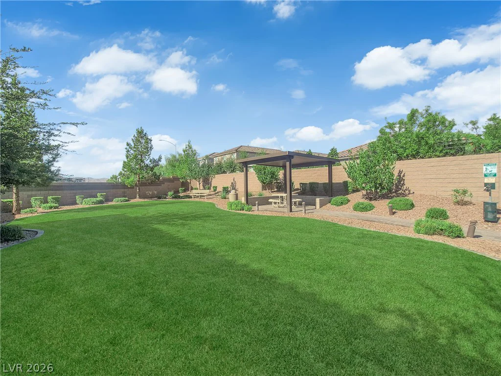 8968 Lucky Crest, Las Vegas, NV 89113