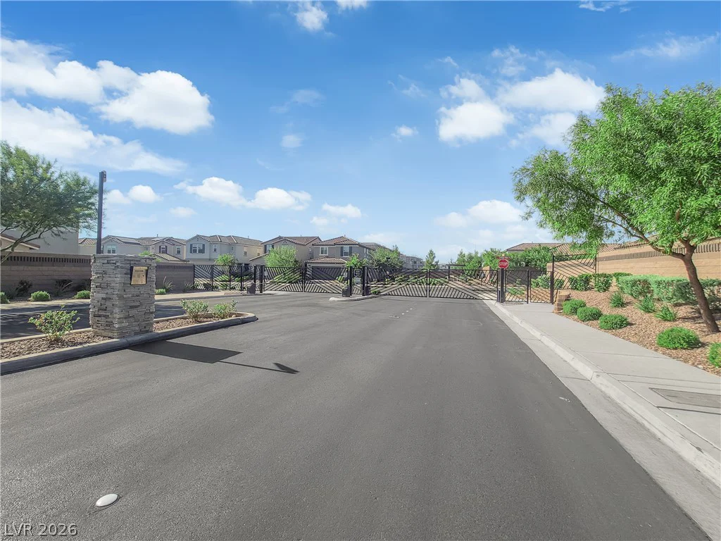 8968 Lucky Crest, Las Vegas, NV 89113