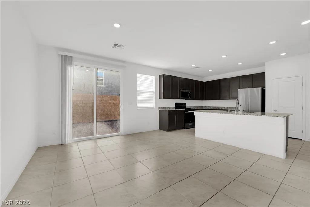 8968 Lucky Crest, Las Vegas, NV 89113
