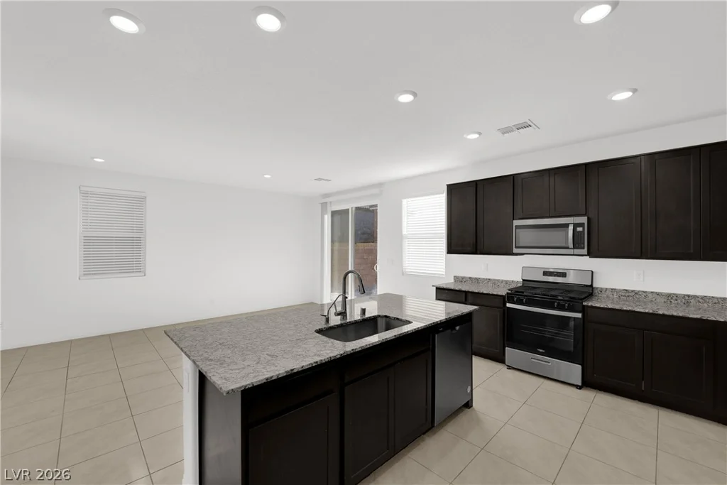 8968 Lucky Crest, Las Vegas, NV 89113