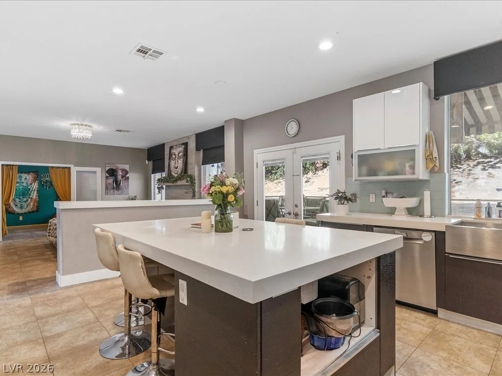 323 Wind River, Henderson, NV 89014