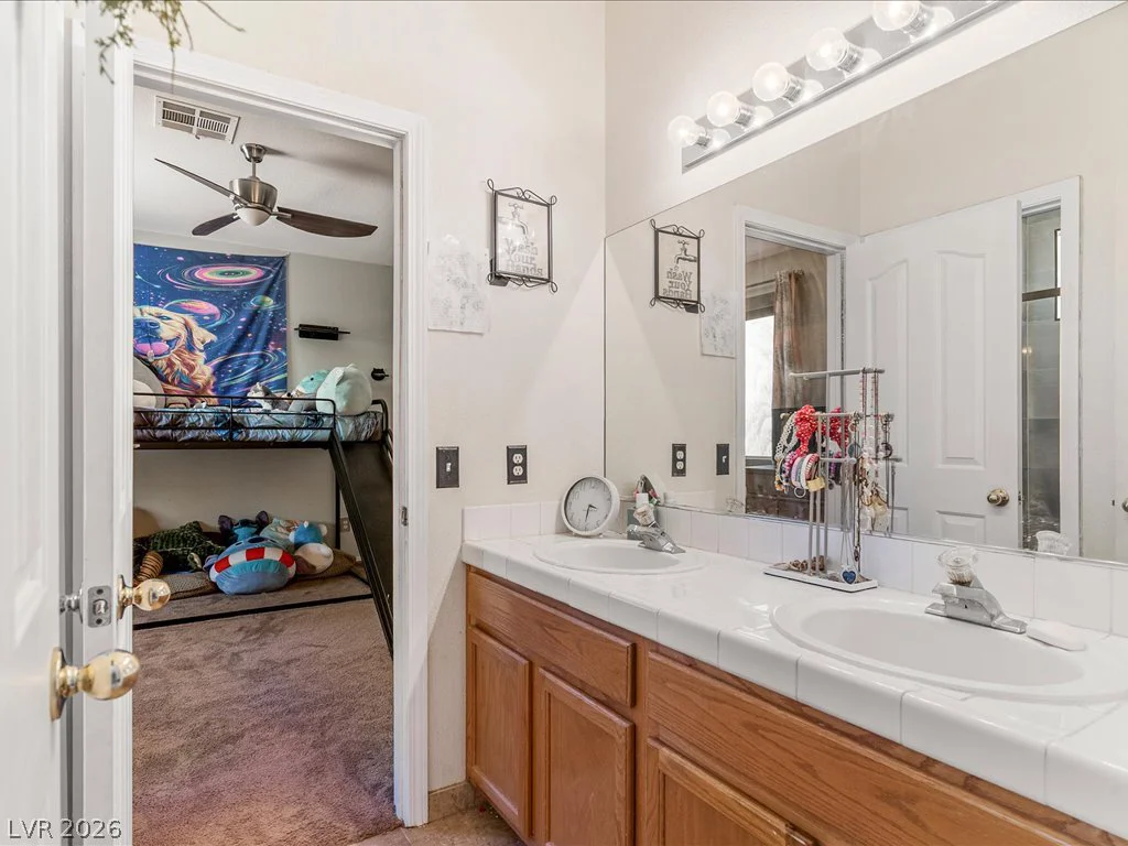 323 Wind River, Henderson, NV 89014