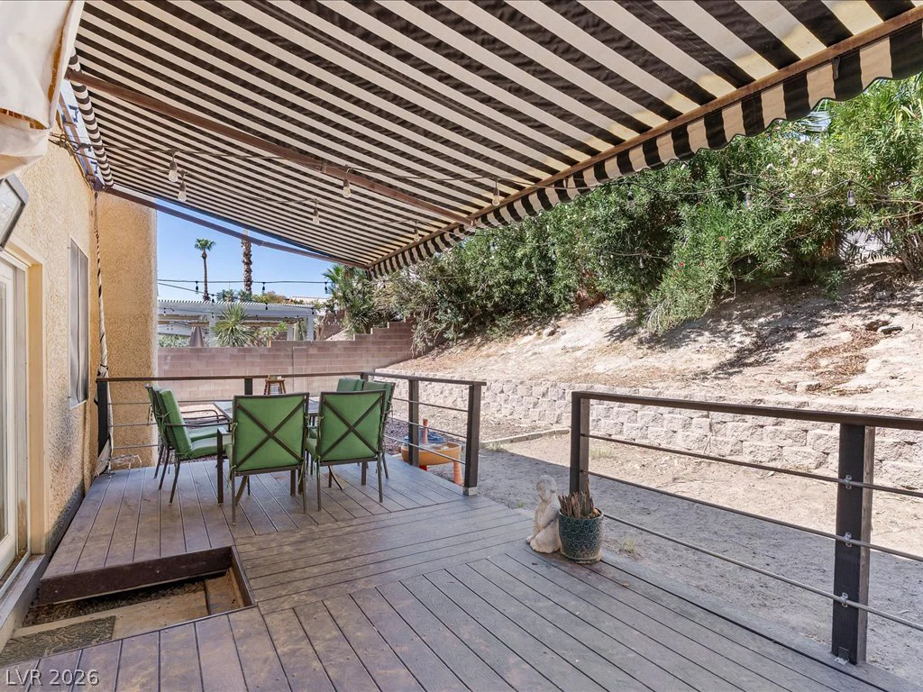 323 Wind River, Henderson, NV 89014