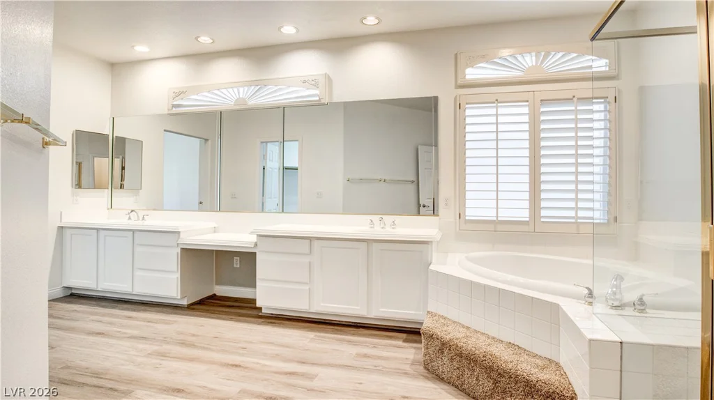 9500 Catalina Cove, Las Vegas, NV 89147