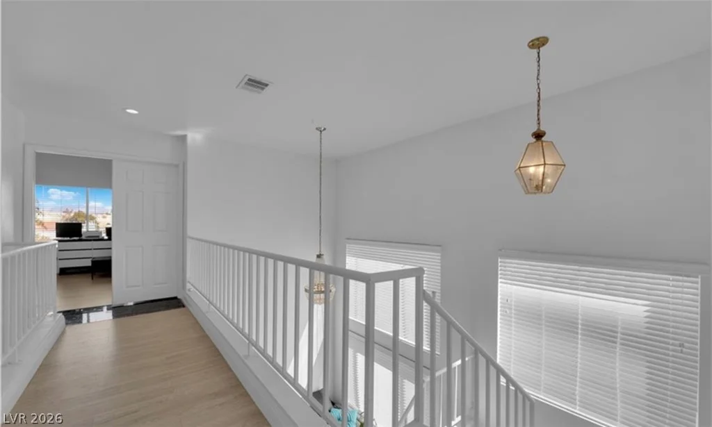 5332 Desert Blossom, Las Vegas, NV 89107