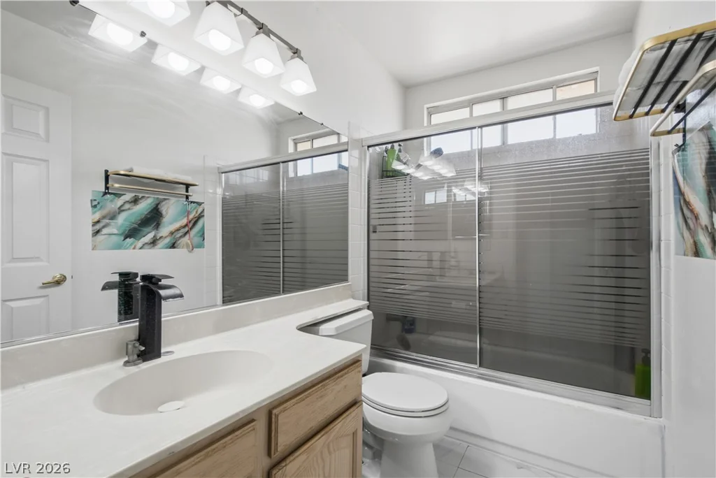5332 Desert Blossom, Las Vegas, NV 89107